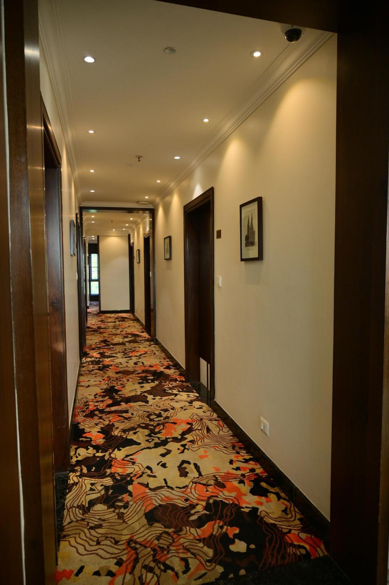 Hotel Golden Riviera Mysore Luaran gambar